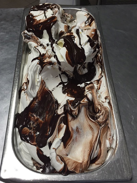 daniele_contimica_eiscafe_korschenbroich daniele_contimica_eiscafe_korschenbroich
